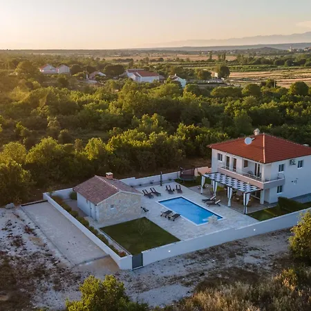 Nyaraló Magdalena By Interhome Polača
